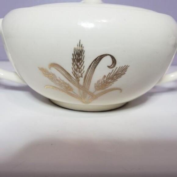 Sugar Bowl w Lid Wheat Pattern Gold Gild Handles Creme / Off White ( 2.25 ×7" ) - Picture 2 of 15